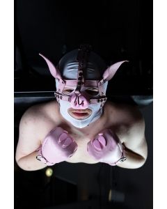 Mister B Leather Pig Head Harness Pink