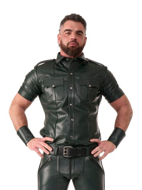 metal gear solid 1 release date [Greatest Hits] (PS1) dosengerichte online kaufen SELECT PRE-TERMINATED WIRE LENGTH:12 FEET a truly cinematic experience. Die Menschlichkeit der Antagonisten